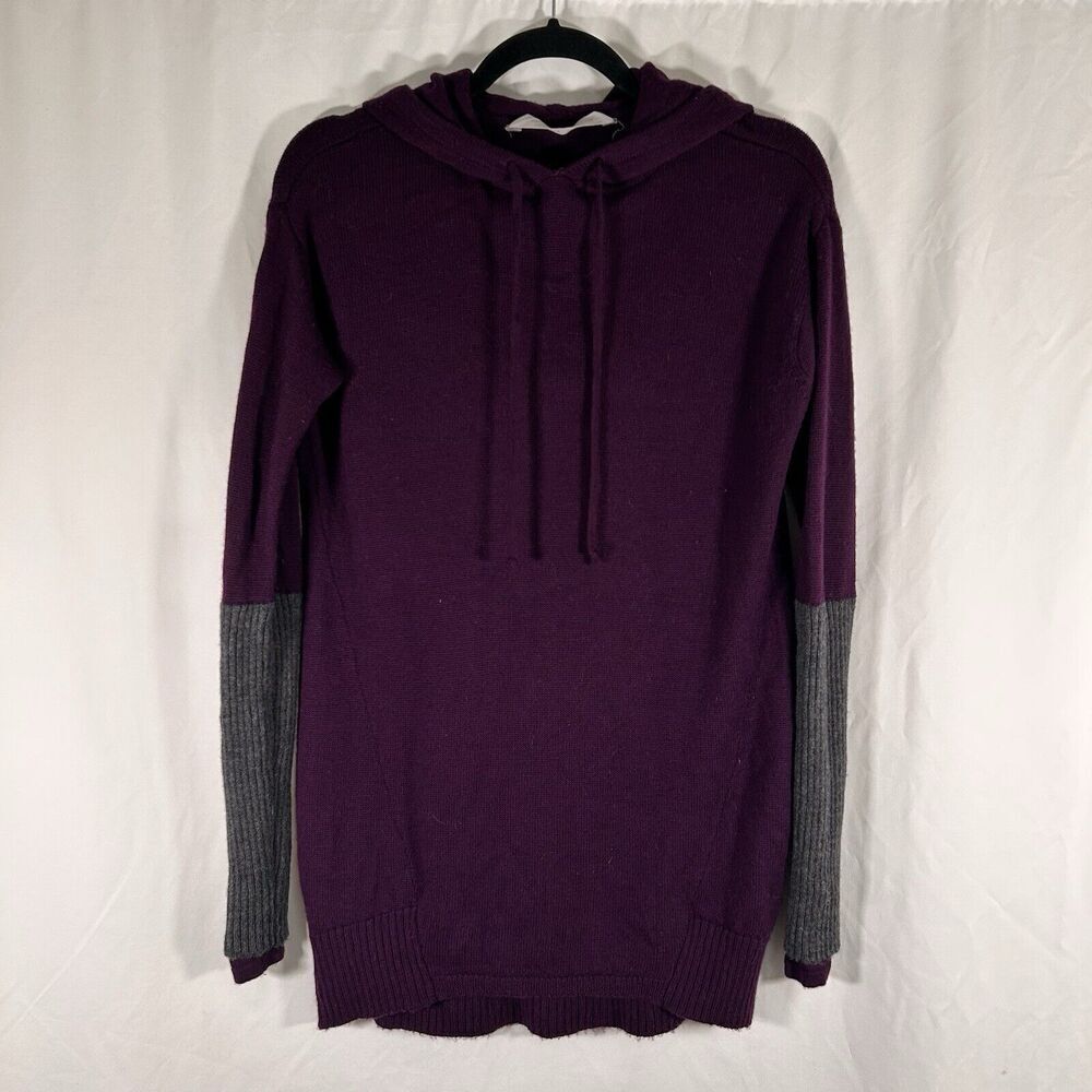Athleta 100% Wool Hoodie Sweater Women's XS Purple Knit Extra Fine Merino